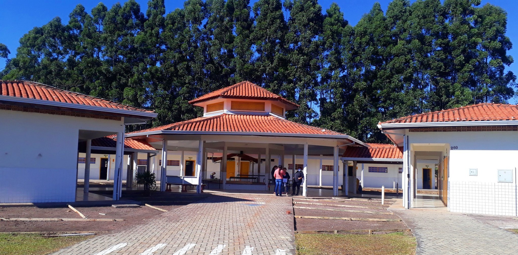 Edifícios Modernos e Arte Urbana